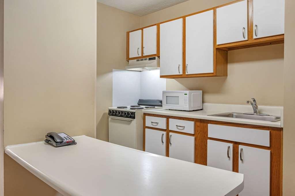 Hotel Suburban East