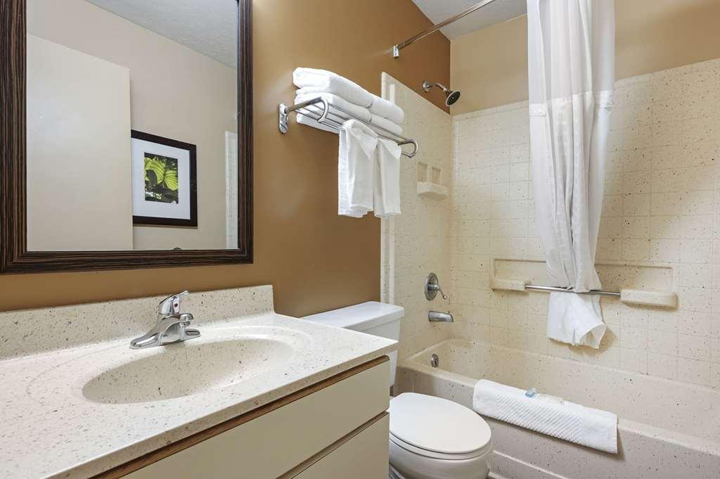 Hotel Suburban East Louisville